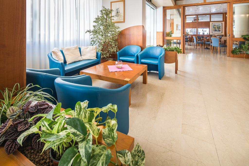 Hotel Palace Bibione Exterior photo